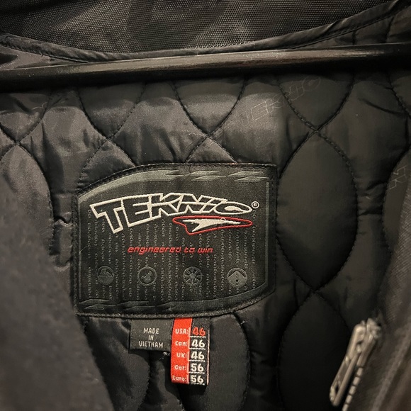 Motorcycle jacket - Picture 2 of 3